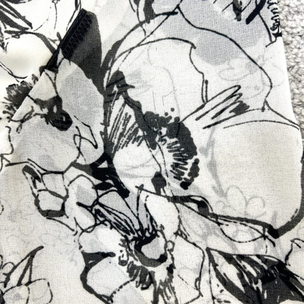 Talbots Floral Sheer-Overlay Blouse Large Cream Black‎ Ruffle Sleeve V-Neck Top - Picture 7 of 10